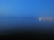 夜の館山自衛隊堤防