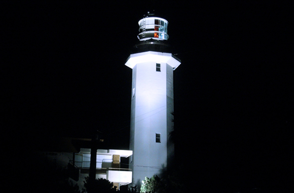 野島崎灯台（白浜野島崎公園内）
